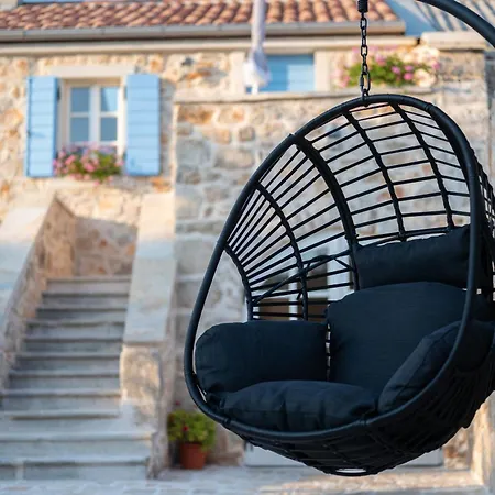 Дом отдыха House With A Parking Space - 23510 Вир